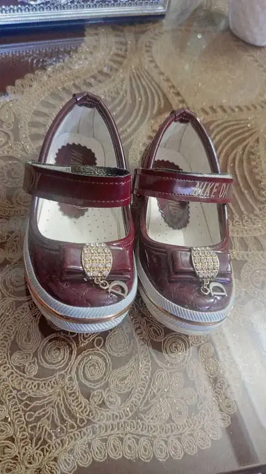 کفش بچه گانه شیک|کیف، کفش، کمربند|مرند, |دیوار