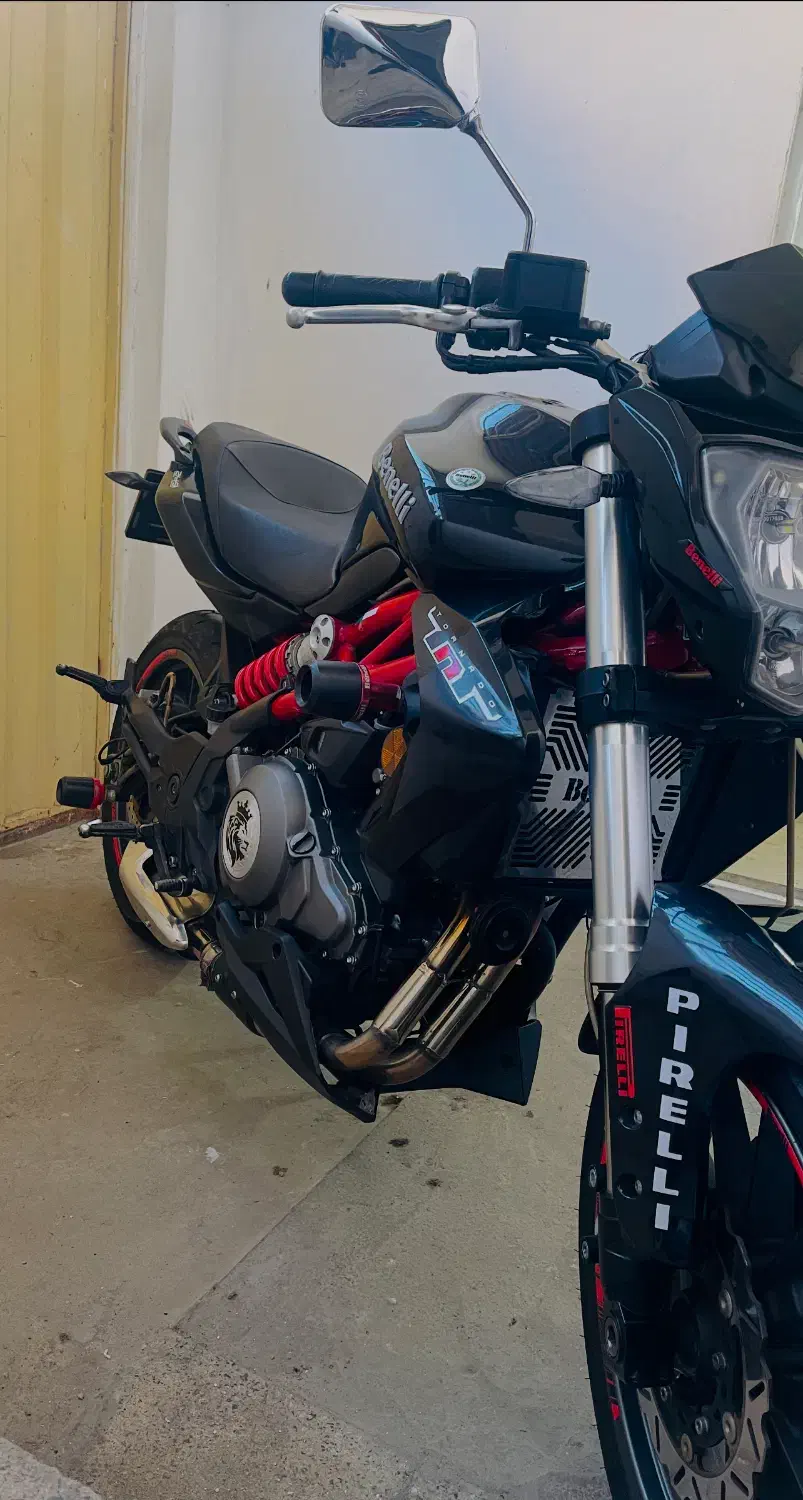 بنلی۳۰۰ جفت سیلندر مدل ۹۸ مشکی|موتورسیکلت|امیرکلا, |دیوار