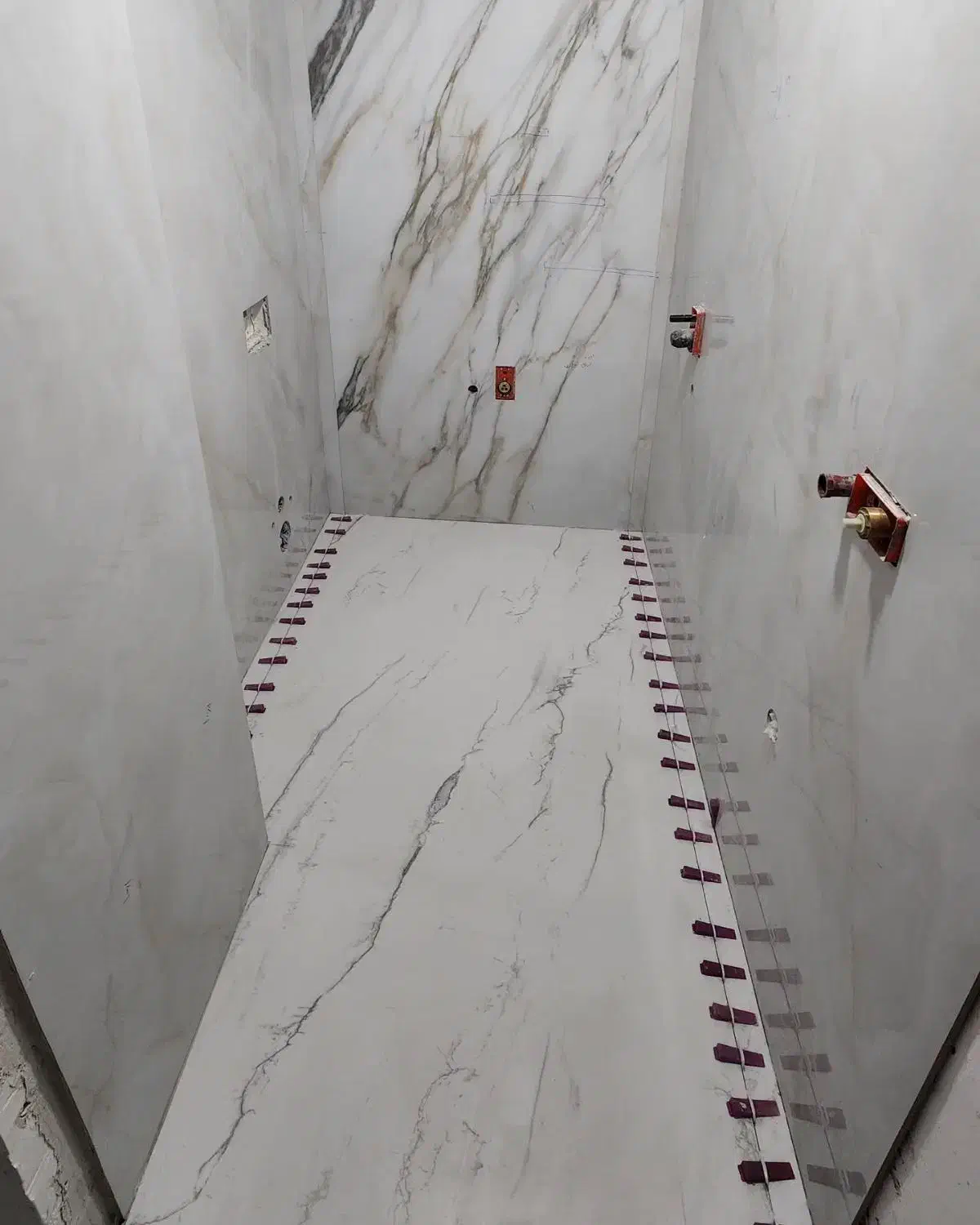 سیمان کاری بلوک سفال موزاییک کاشی سرامک سنگ کار،در|خدمات پیشه و مهارت|سنگر, |دیوار