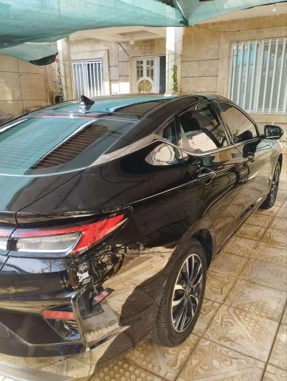 ماشین j7 مشکی مدل1404 سند تکبرگ صفرکیلومتر|خودرو سواری و وانت|کرمان, |دیوار