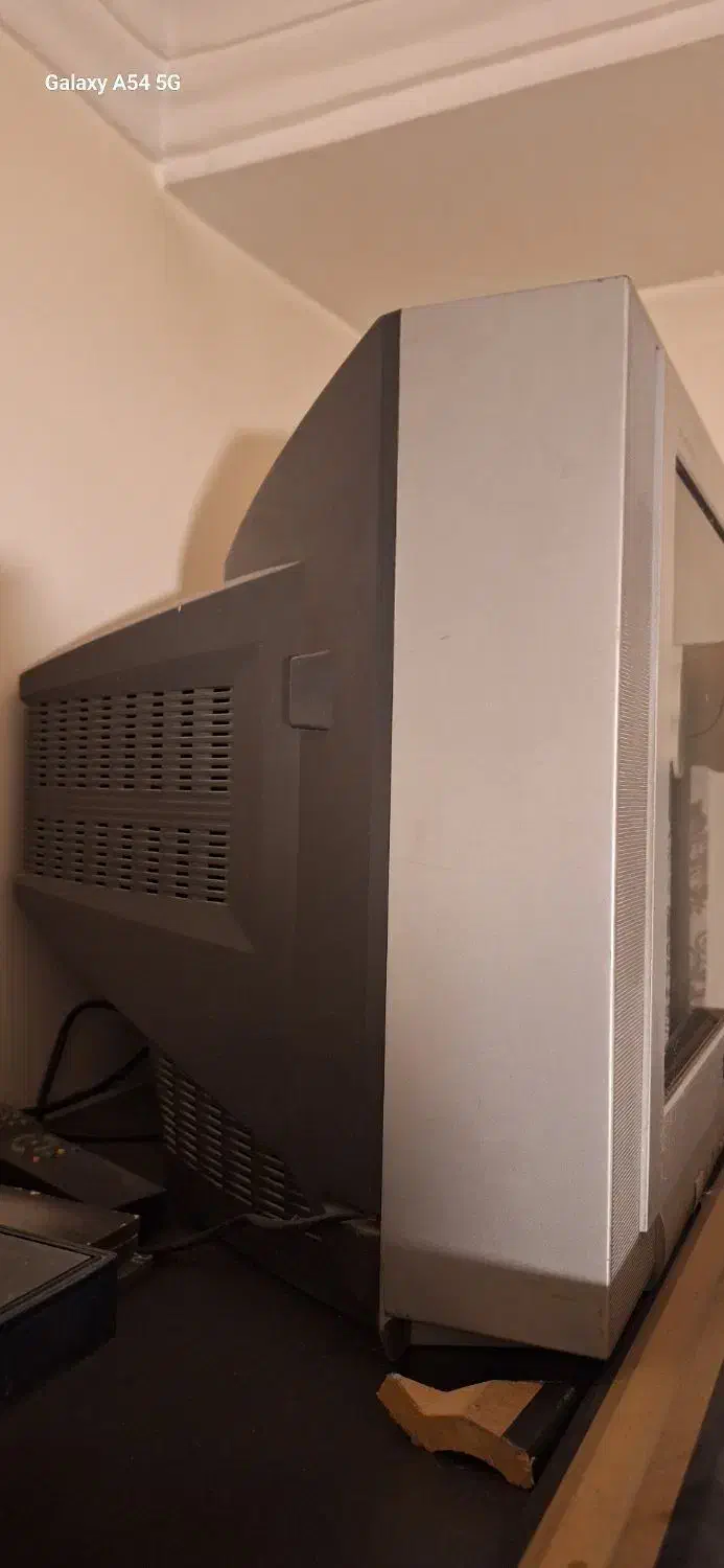 تلویزیون رنگی|تلویزیون و پروژکتور|خوی, |دیوار