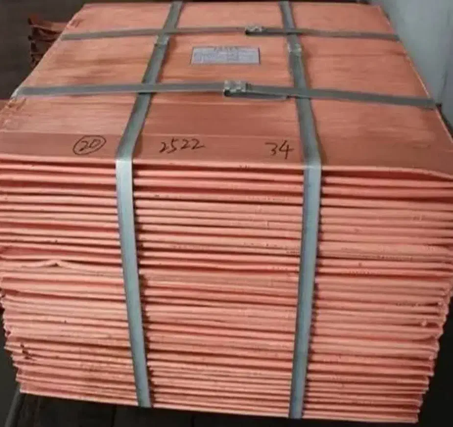 دعوت به مشارکت جهت خرید و فروش فلزات اساسی و قیمتی|استخدام مالی، حسابداری، حقوقی|اصفهان, عباسآباد|دیوار