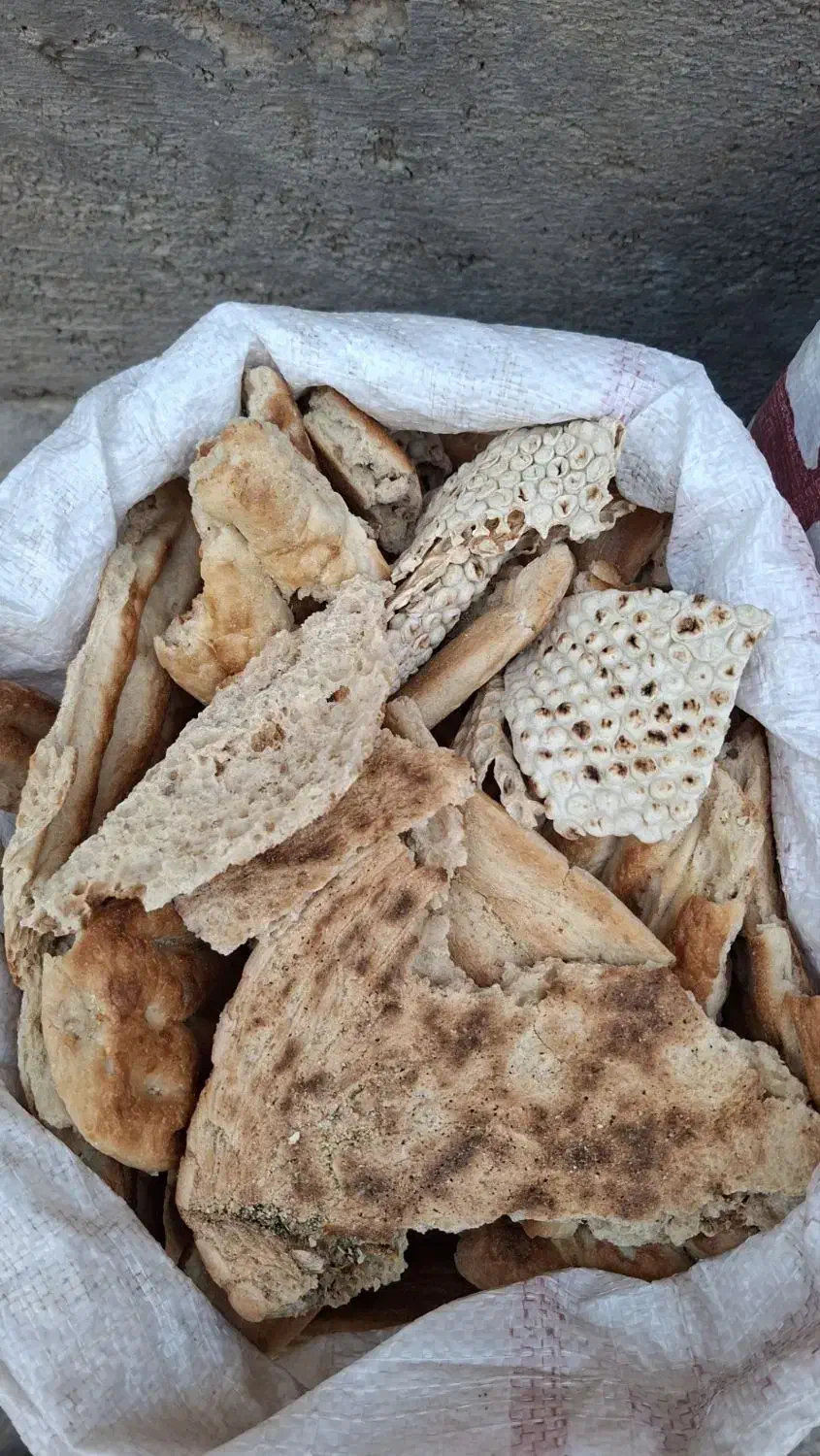 جو کاه نان خشک|لوازم جانبی حیوانات|نگین شهر, |دیوار