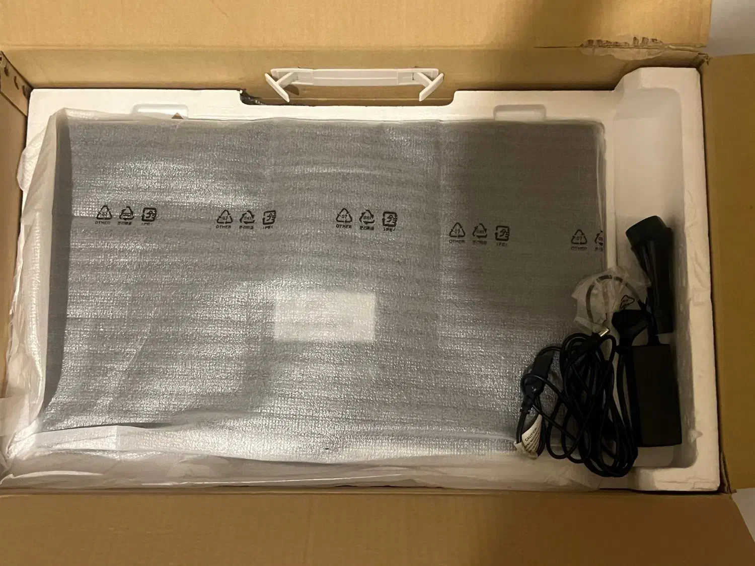 Monitor Samsung 21.5|قطعات و لوازم جانبی رایانه|گرگان, |دیوار