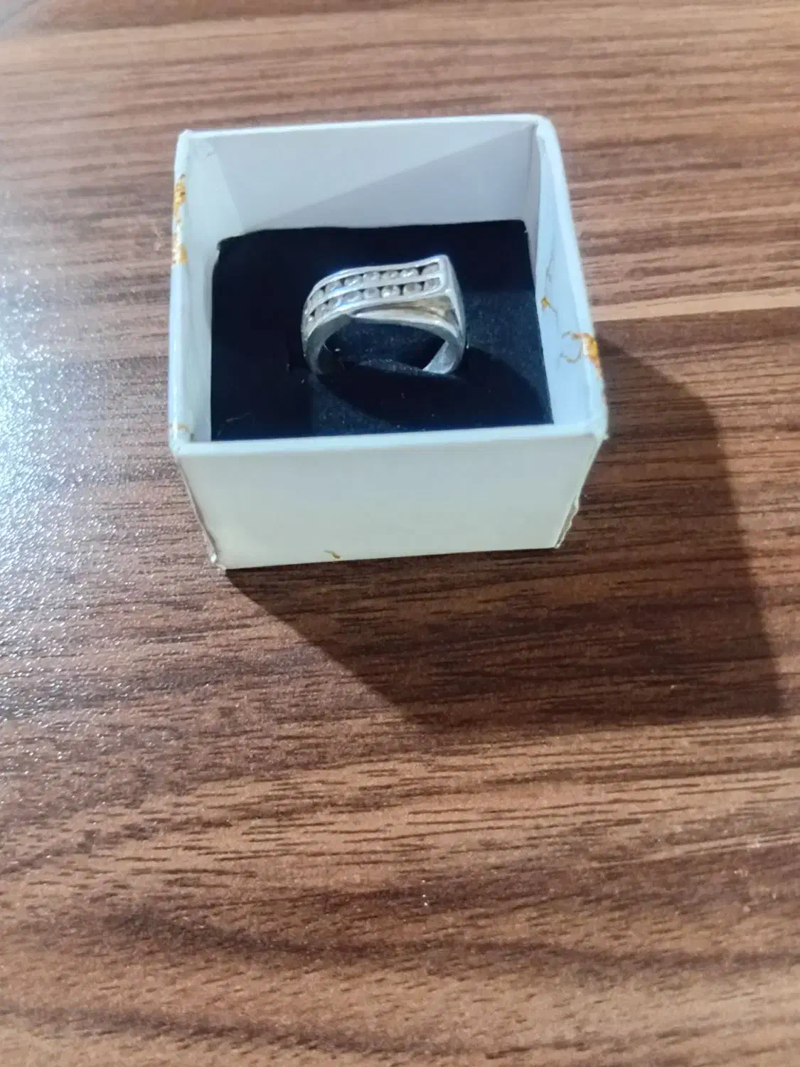 نقره|جواهرات|قم, چهل درخت‎|دیوار