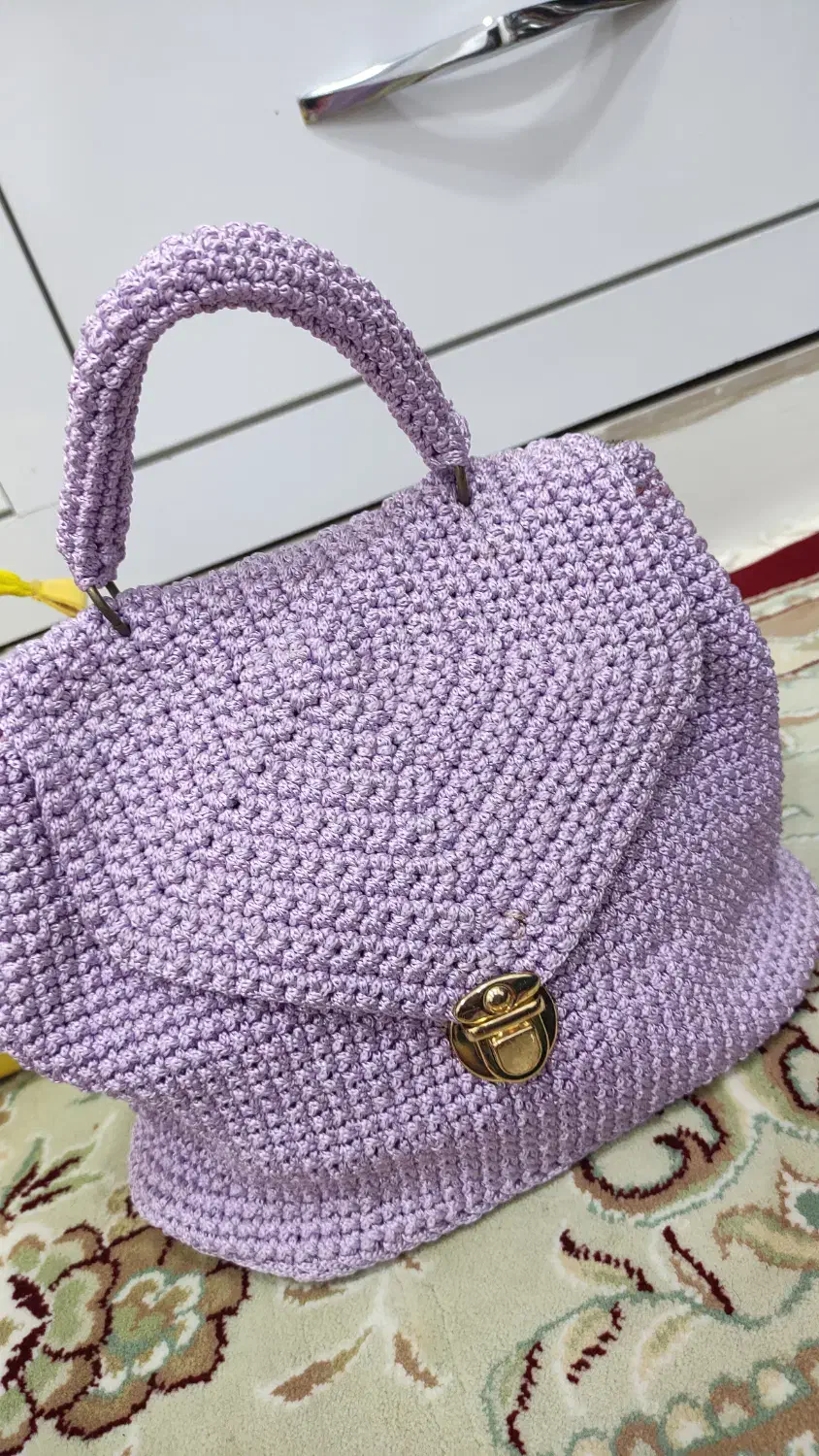 کیف و کفش|کیف، کفش، کمربند|قائن, |دیوار