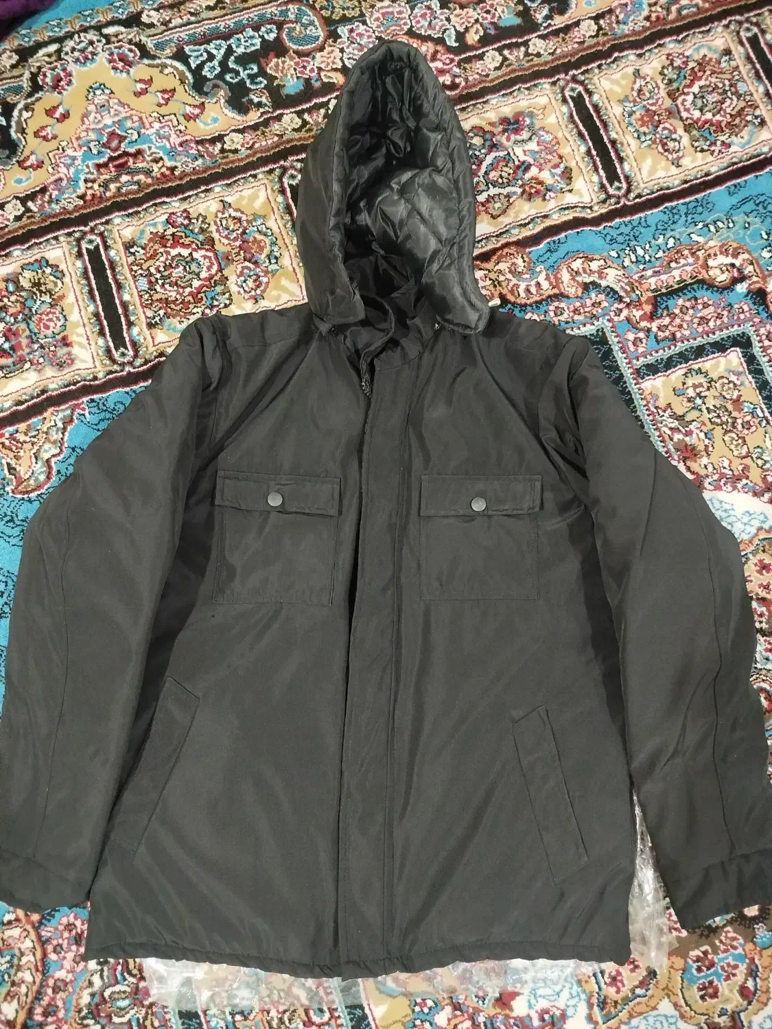 کابشن نو|لباس|شوشتر, |دیوار