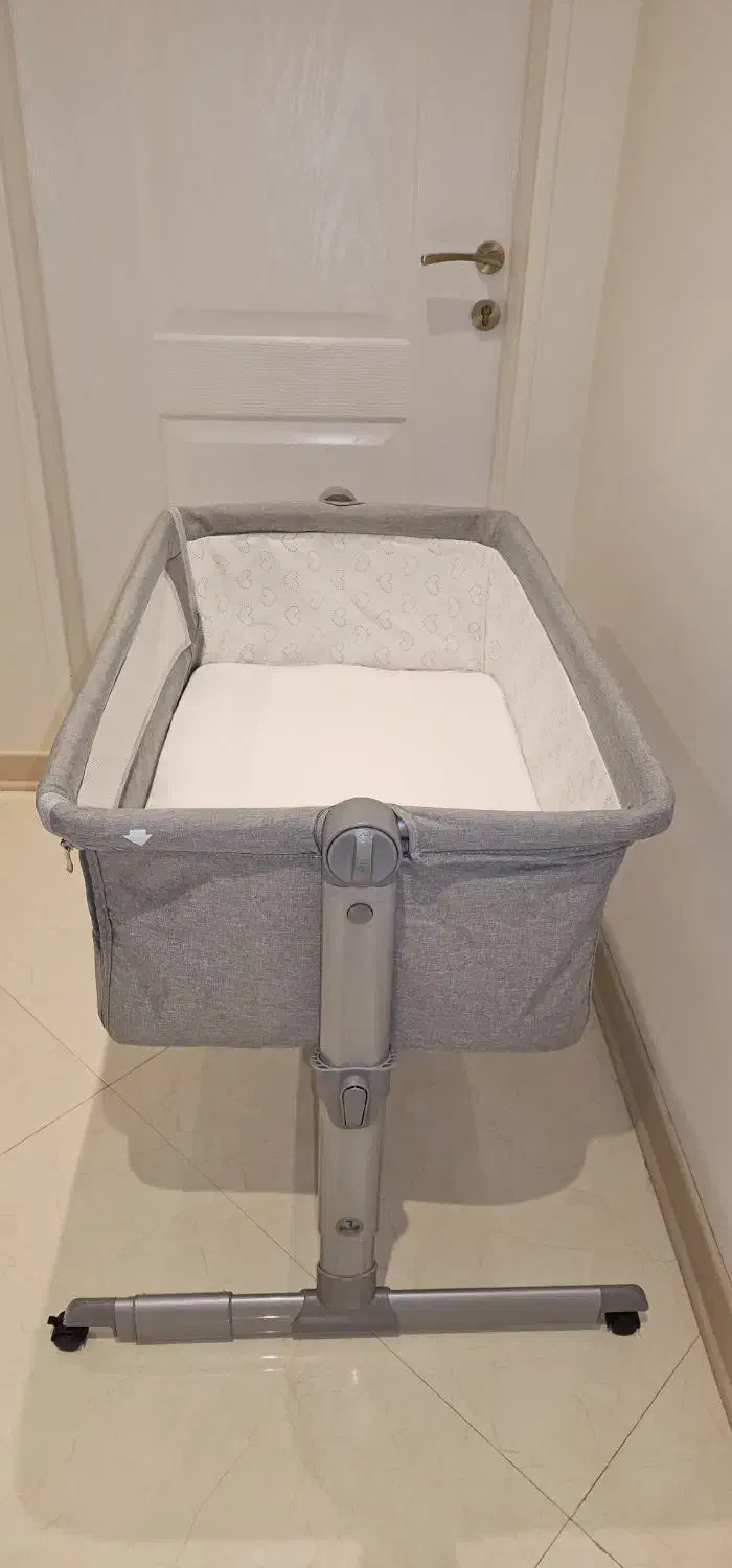 تخت کنار مادر Fiction|تخت و صندلی بچه|تهران, بلوار کشاورز|دیوار