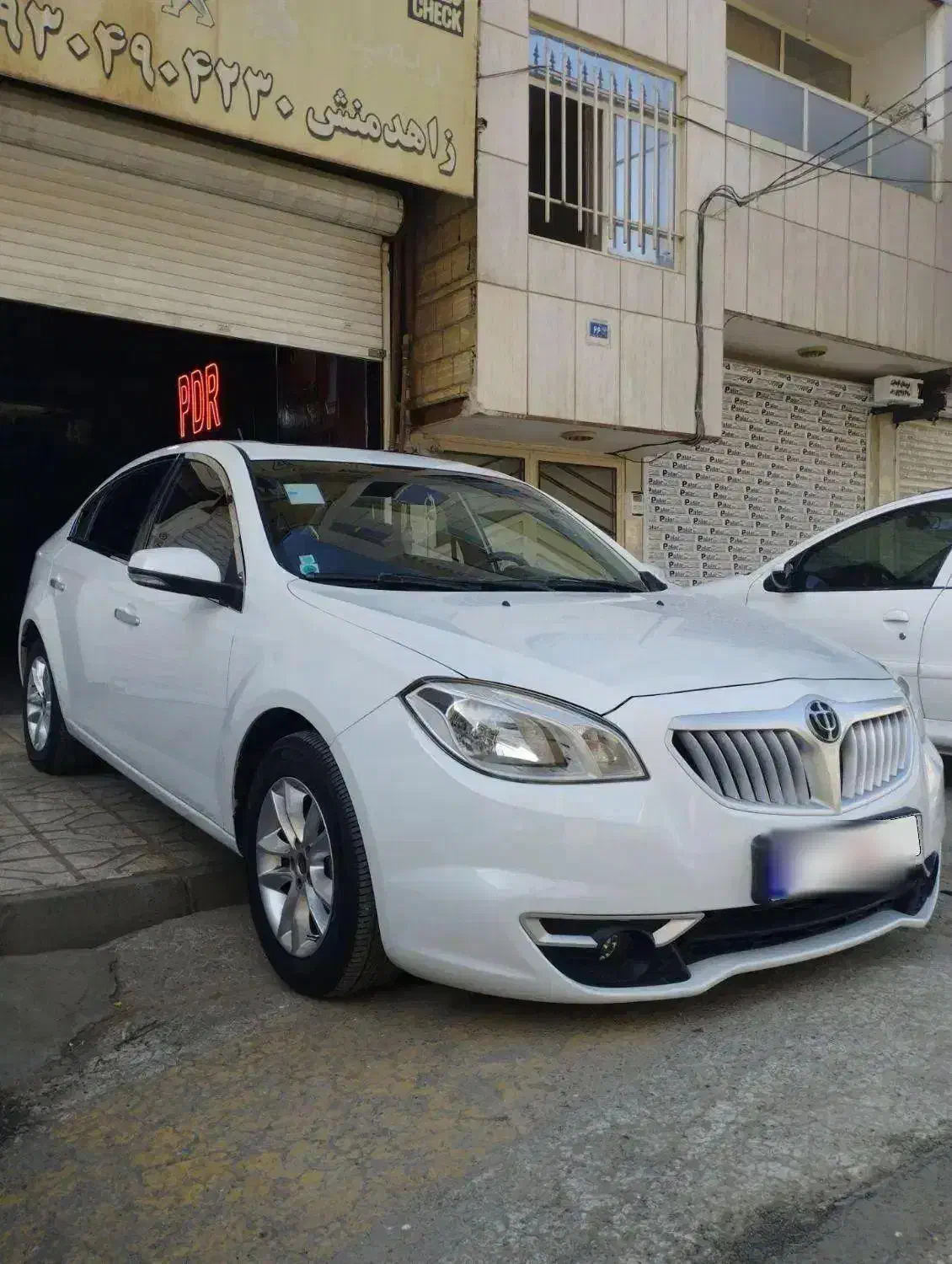 برلیانس اچ ۳۳۰ اتومات ۱۶۵۰|خودرو سواری و وانت|مشهد, حضرت حجت|دیوار