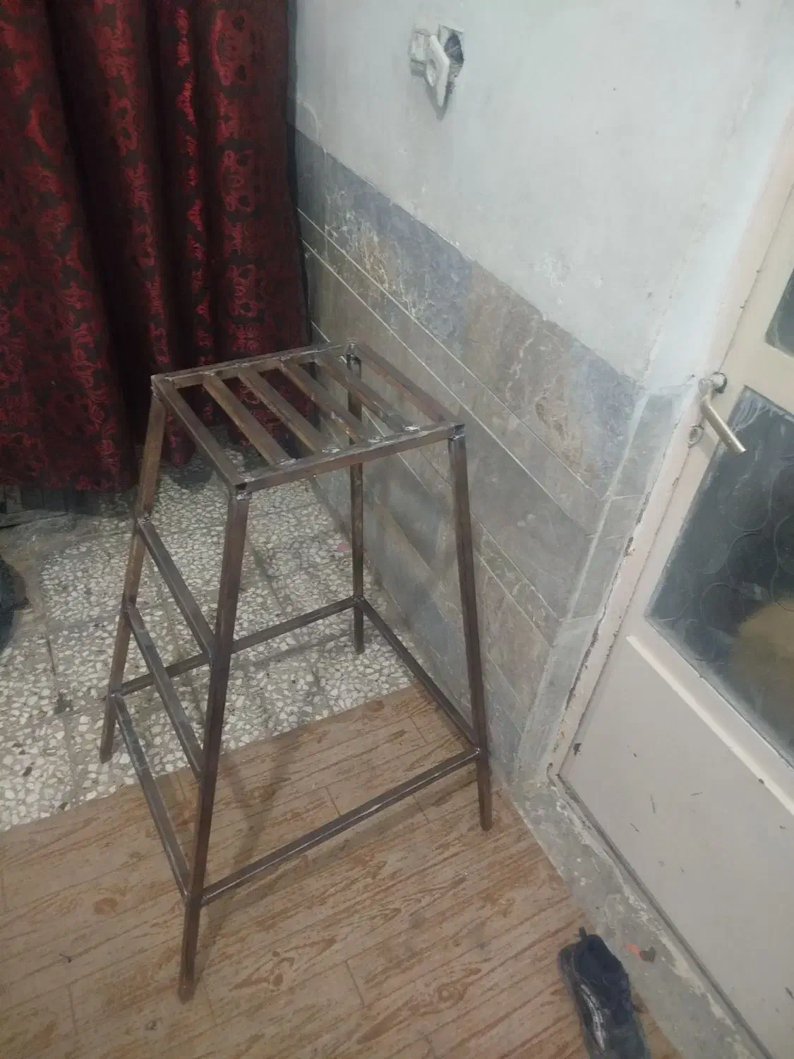 چهارپایه فلزی|ابزارآلات|نجف‌آباد, امیرآباد|دیوار