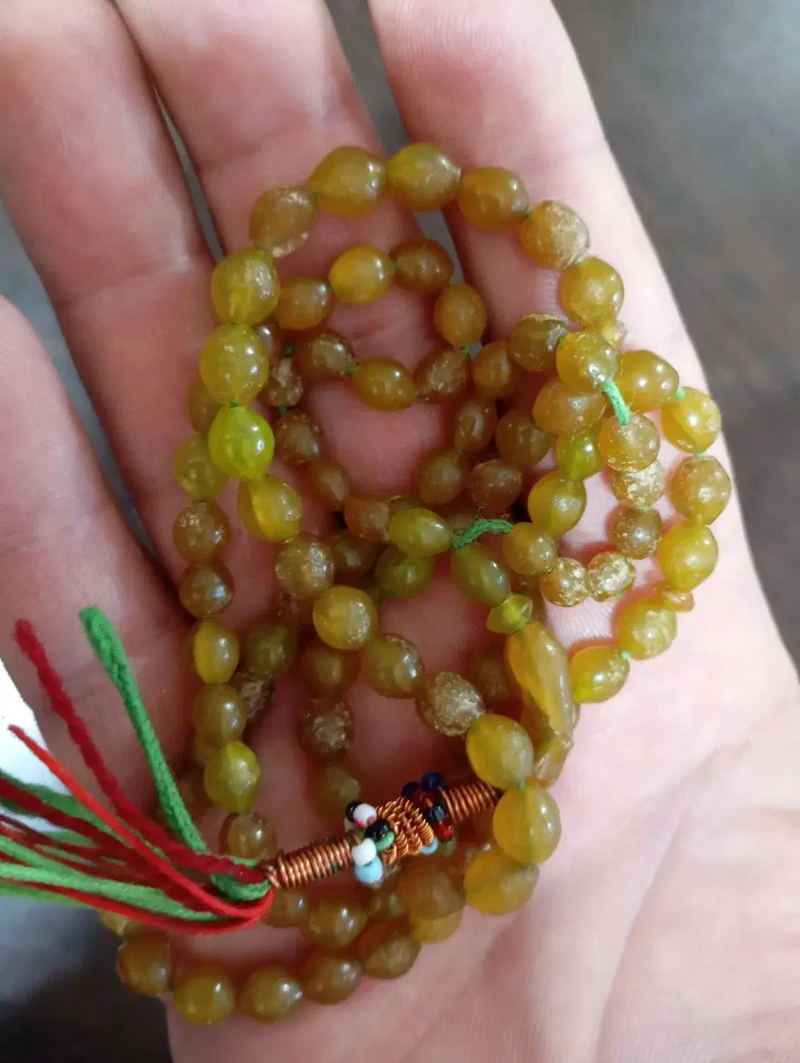 تسبیح|کلکسیون اشیاء عتیقه|اسفراین, |دیوار