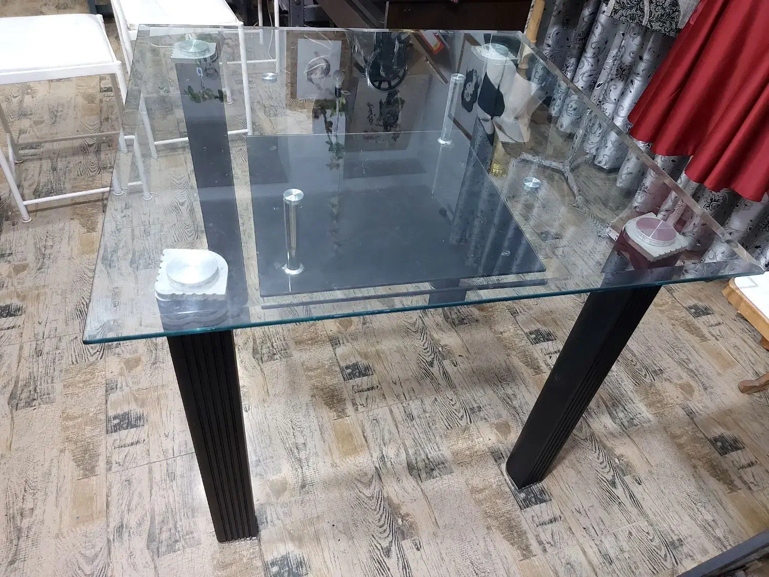 لوازم خانه میز ۴ نفره|میز و صندلی غذاخوری|ساری, |دیوار