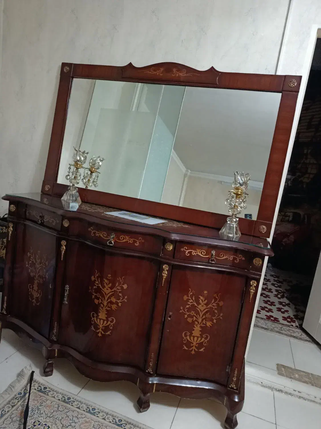 آینه و کنسول|بوفه، ویترین، کنسول|تهران, بهداشت|دیوار