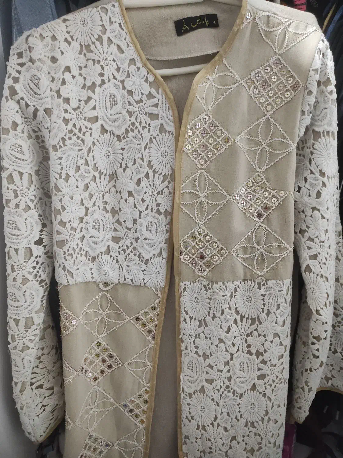 مانتو|لباس|شوشتر, |دیوار