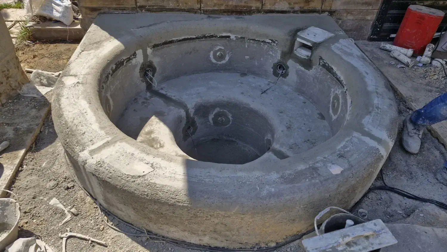 کاشی کار استخر و جکوزی|خدمات پیشه و مهارت|تهران, طرشت|دیوار