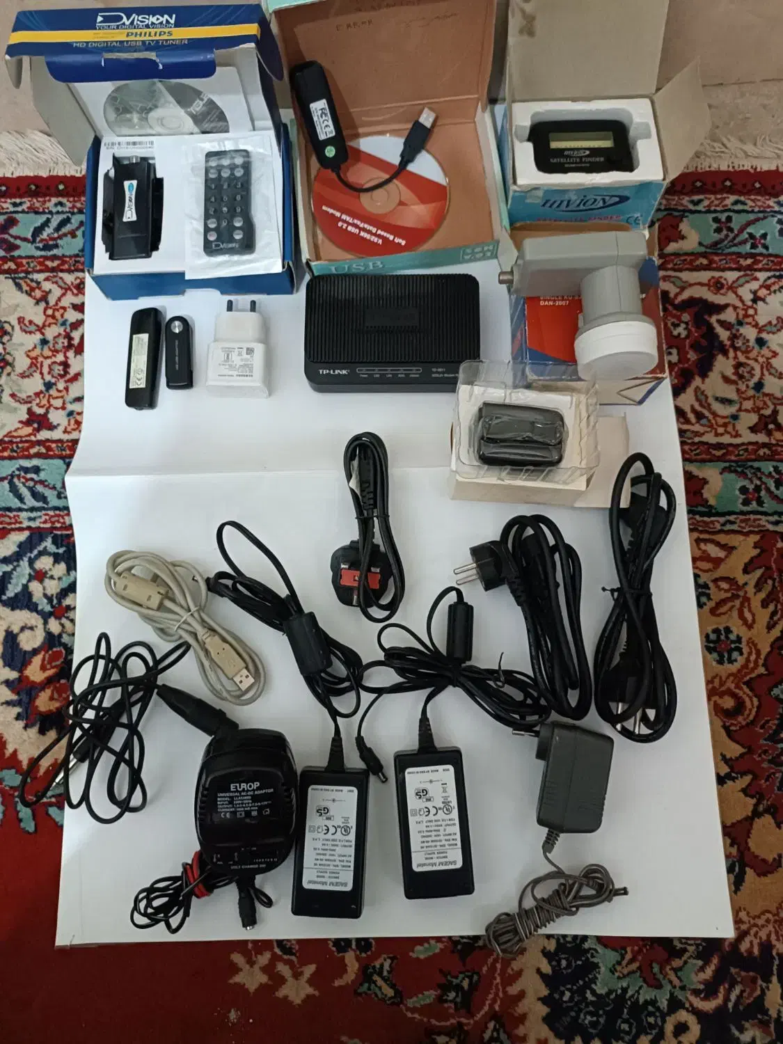 فروش تعدادی لوازم و تجهیزات رایانه‌ای و دیجیتالی|قطعات و لوازم جانبی رایانه|قم, سراجه (۱۵ خرداد)|دیوار