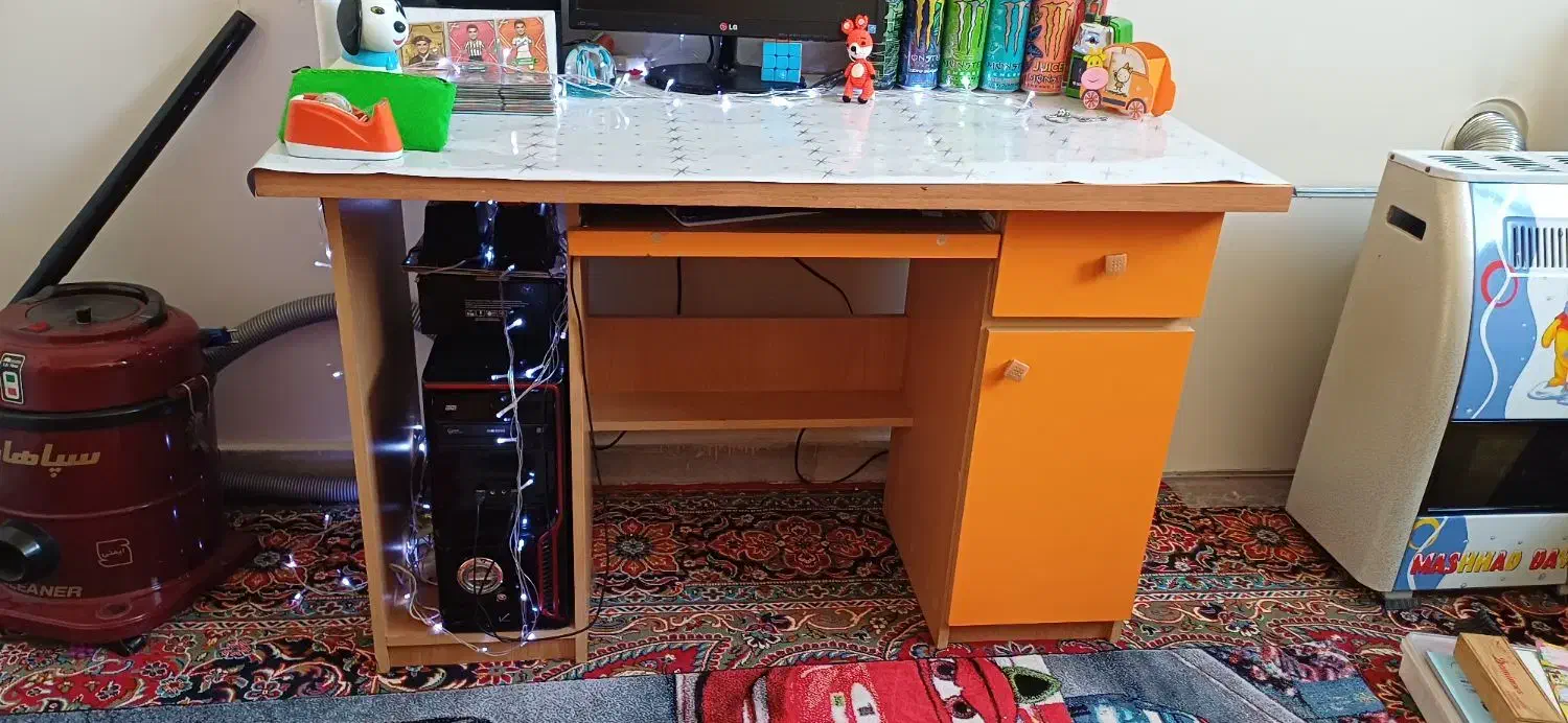 میز کامپیوتر|میز تحریر و کامپیوتر|اصفهان, جلفا|دیوار