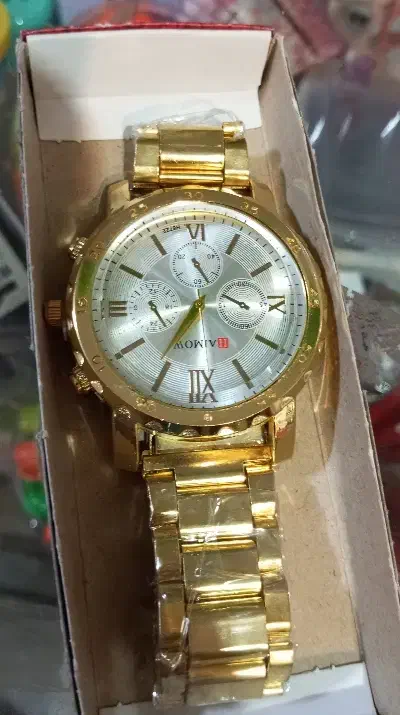 ساعت|ساعت|گلبهار, شهر جدید گلبهار|دیوار