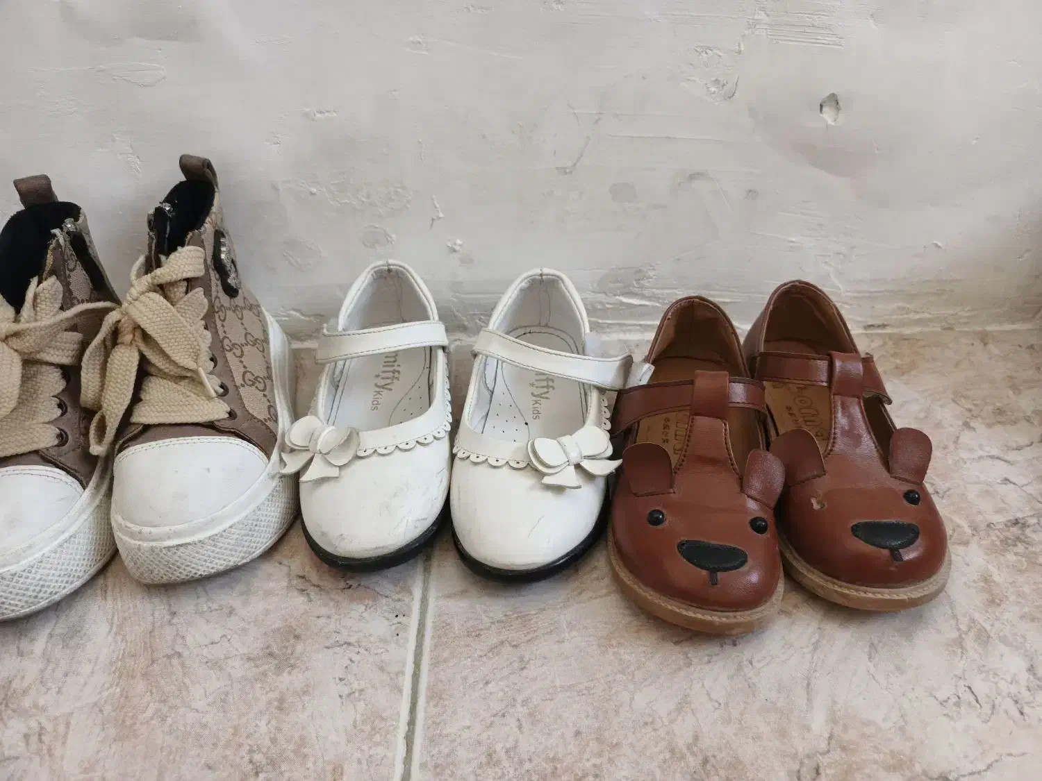 کفش دخترانه|کفش و لباس بچه|نهاوند, |دیوار