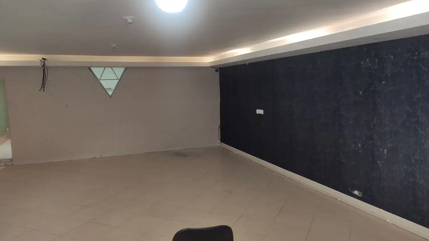 اجازه زیر زمین|اجارهٔ مغازه و غرفه|بم, |دیوار