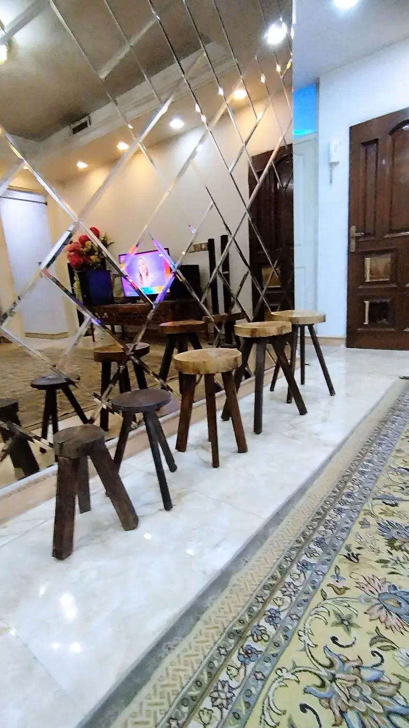 استند چوبی|صنایع دستی و سایر لوازم تزئینی|اسلام‌شهر, شهرک سعیدیه|دیوار