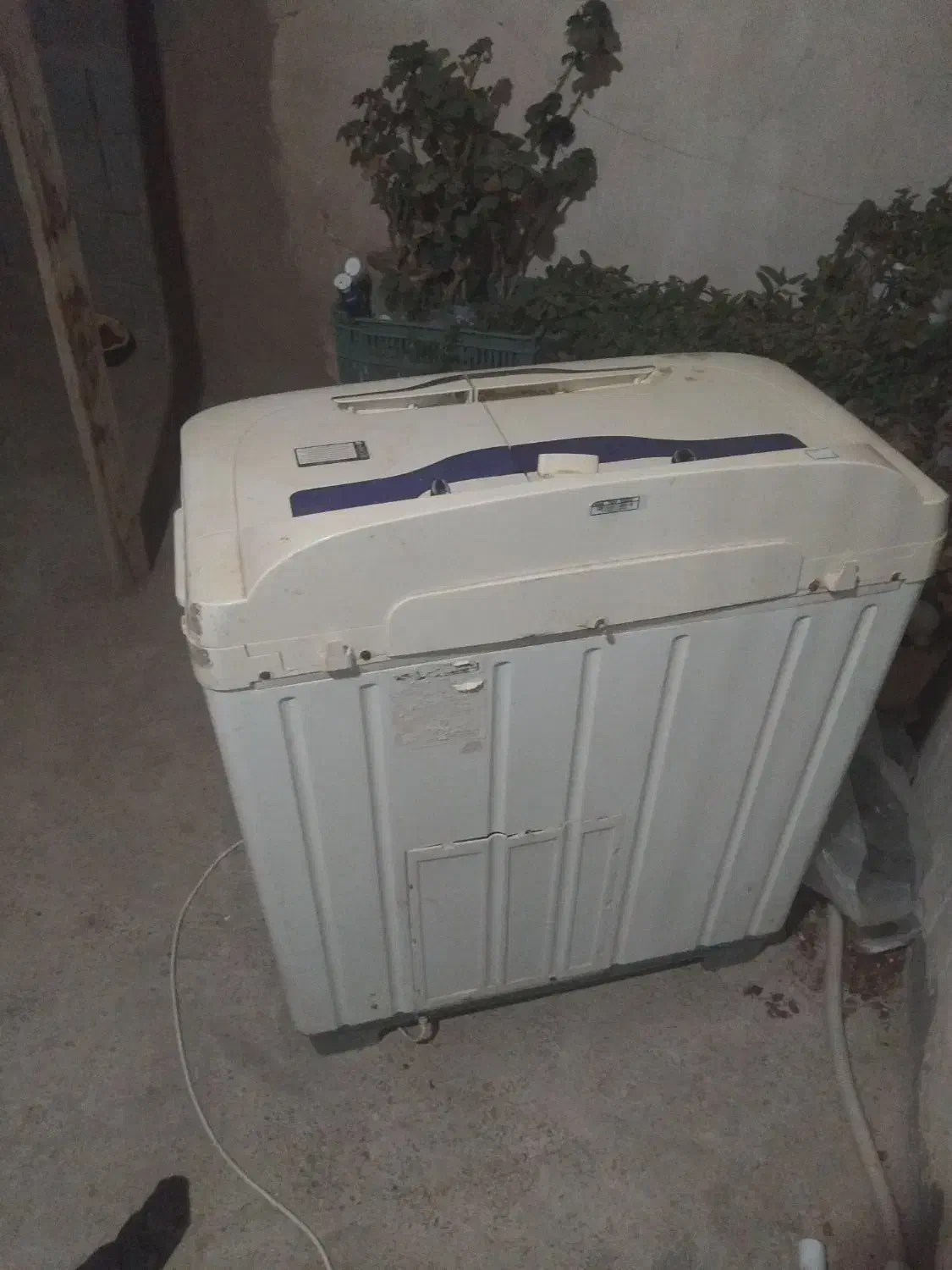 لباسشوی دو قلو|ماشین لباسشویی و خشک‌کن لباس|نیشابور, شهرک رضوی|دیوار