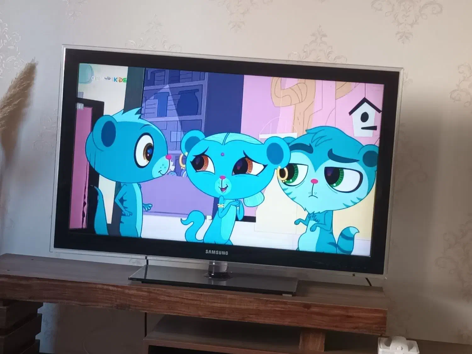 تلویزیون|تلویزیون و پروژکتور|شیراز, شهرک والفجر|دیوار