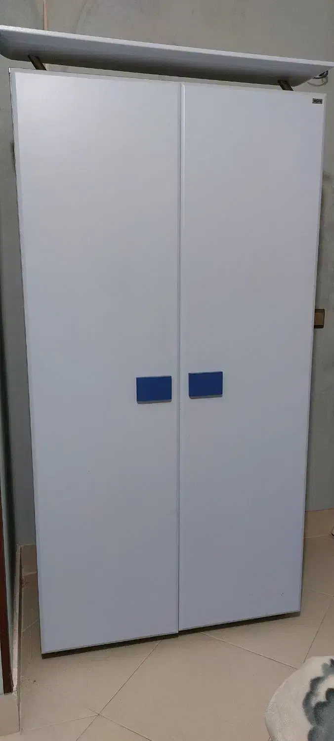 سرویس خواب یک نفره|تخت و سرویس خواب|شیراز, قالیشویی|دیوار