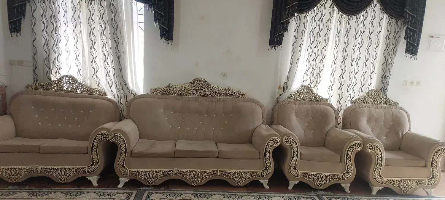 مبل ۷نفره|مبلمان خانگی و میز عسلی|موچش, |دیوار