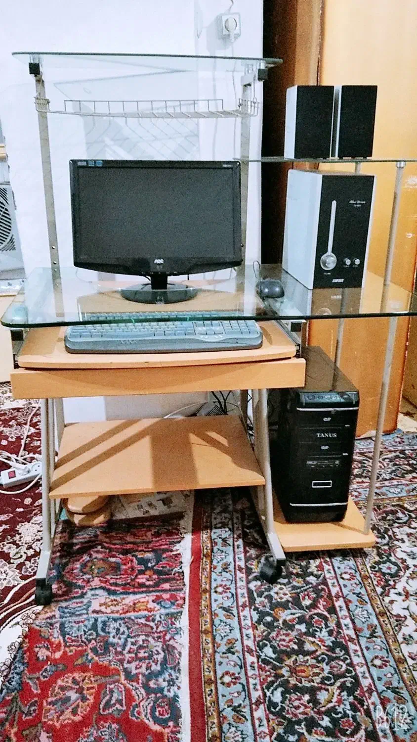 میز وصندلی|صندلی و نیمکت|اصفهان, وحید|دیوار