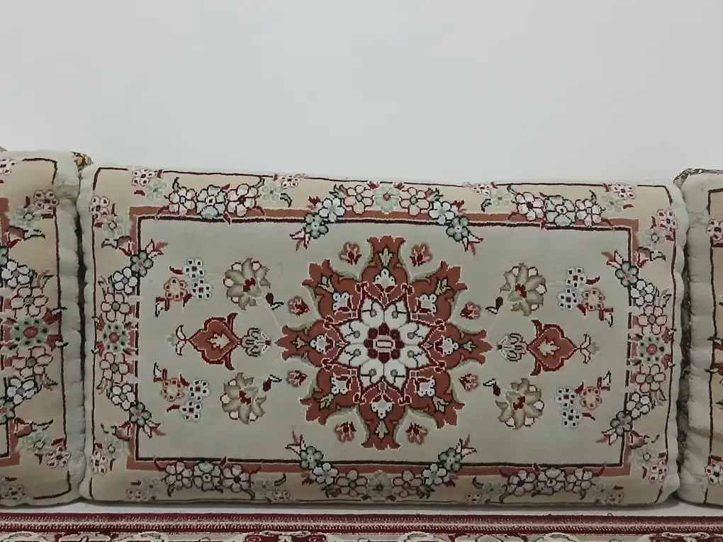 پشتی|پشتی|سنندج, |دیوار