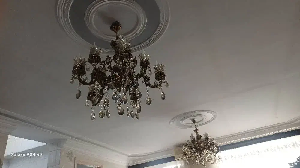 دو عدد لوستر|لوستر و چراغ آویز|خوی, |دیوار