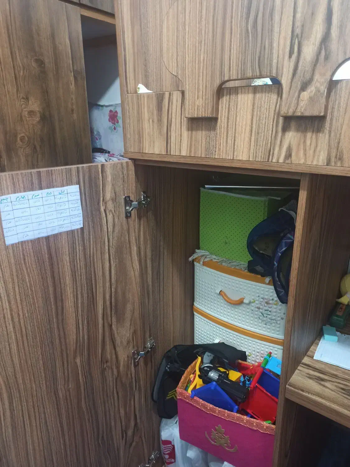 تخت نوجوان|تخت و سرویس خواب|رشت, یخسازی|دیوار