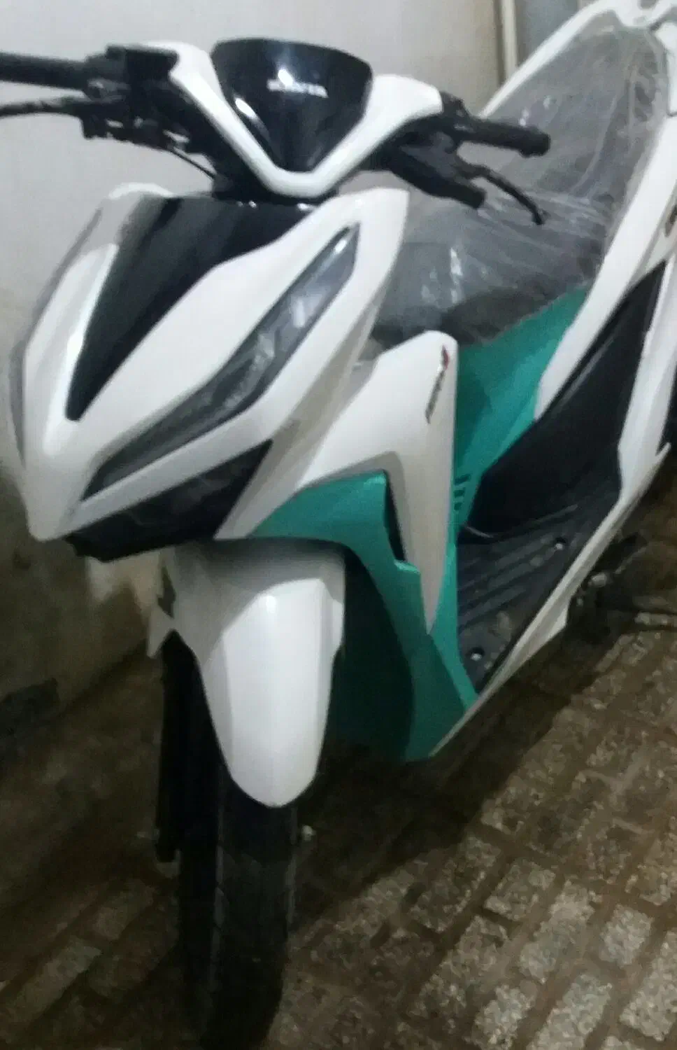 موتورکلیک|موتورسیکلت|تربتحیدریه, ۴۵ متری|دیوار