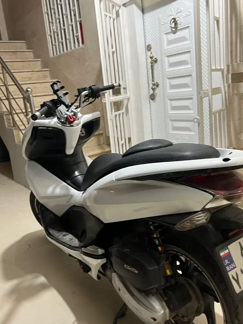 هونداpcx|موتورسیکلت|میناب, |دیوار