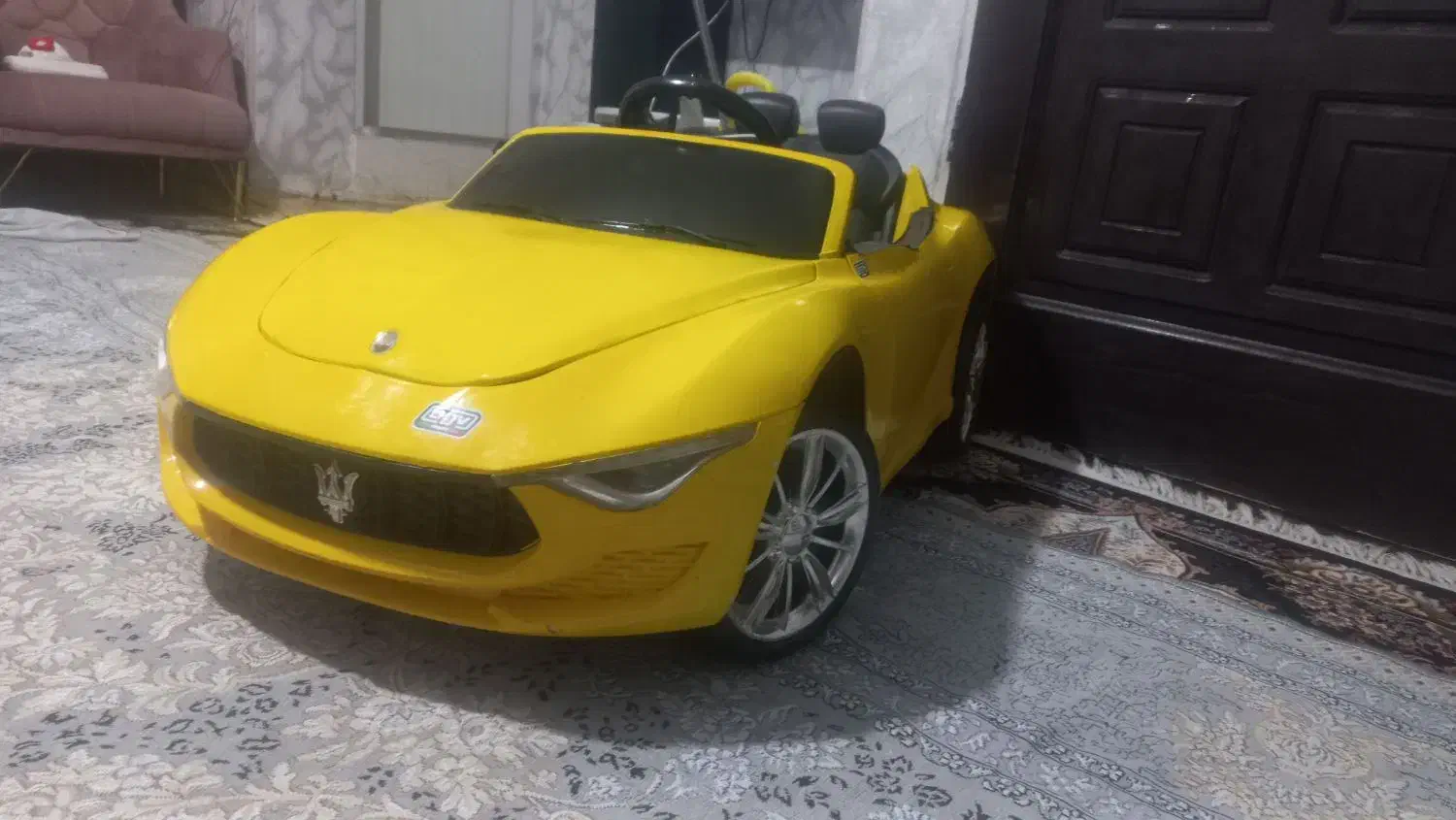 ماشین شارژی مازراتی پنج موتوره|اسباب‌بازی بچه|رباط‌کریم, نصیرشهر|دیوار