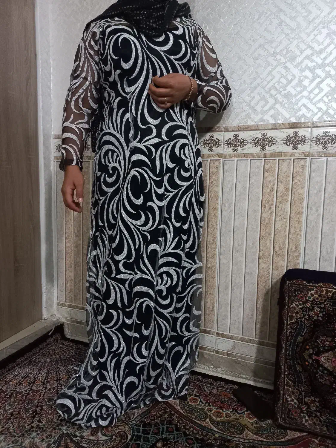 لباس مجلسی نقره ای|لباس|بهارستان, |دیوار