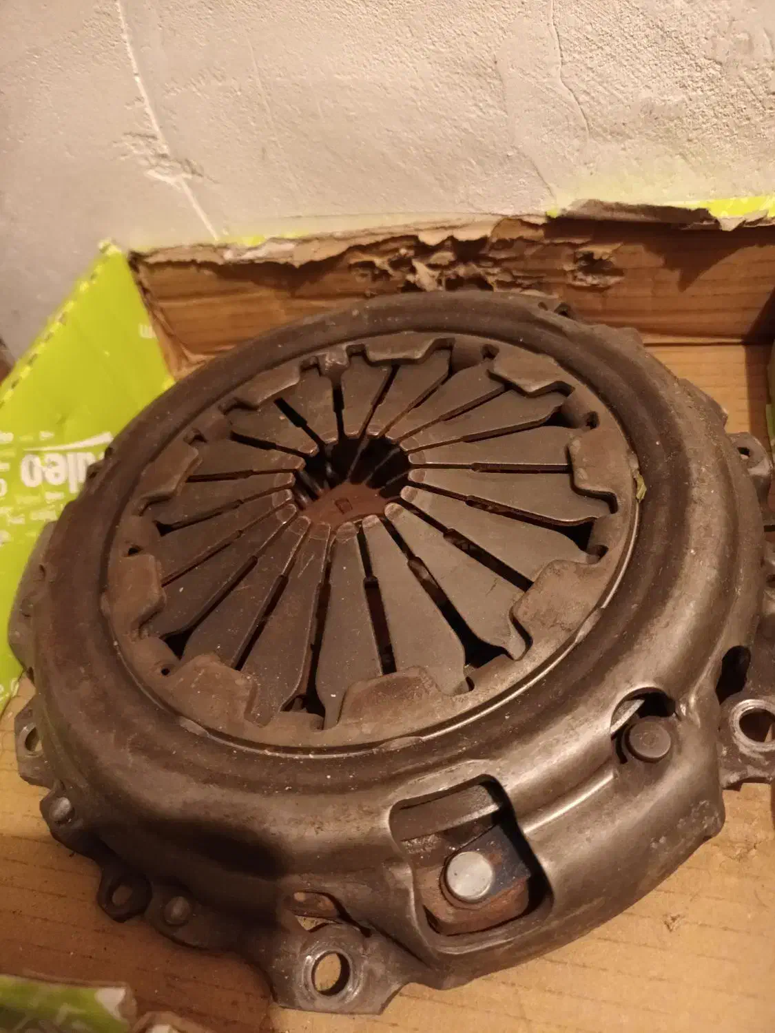 کاسه چرخ عقب پژو صفحه کلاچ پژو|قطعات یدکی و لوازم جانبی|تبریز, |دیوار