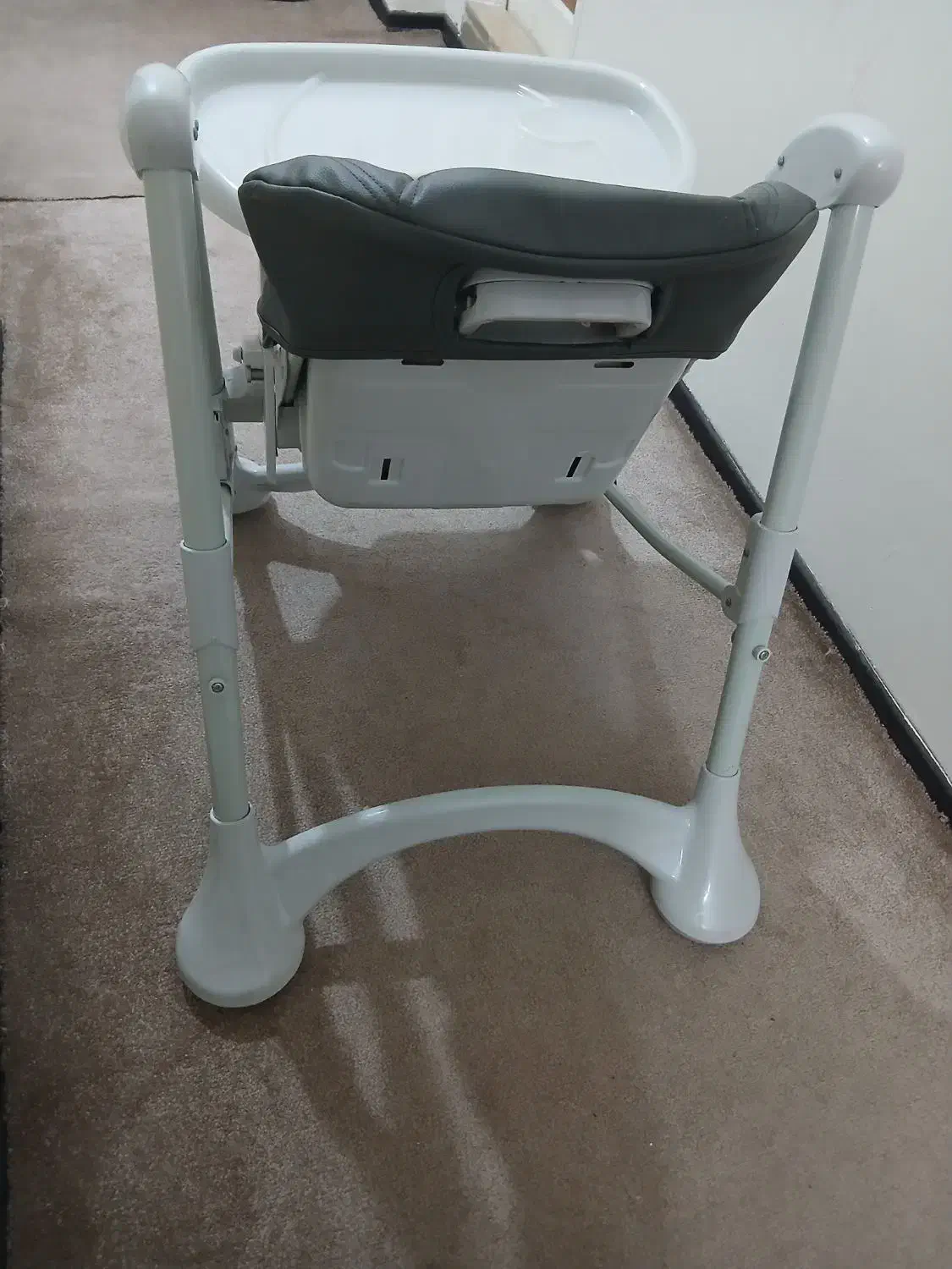 صندلی غذای کودک|تخت و صندلی بچه|محمدشهر, همایون ویلا|دیوار