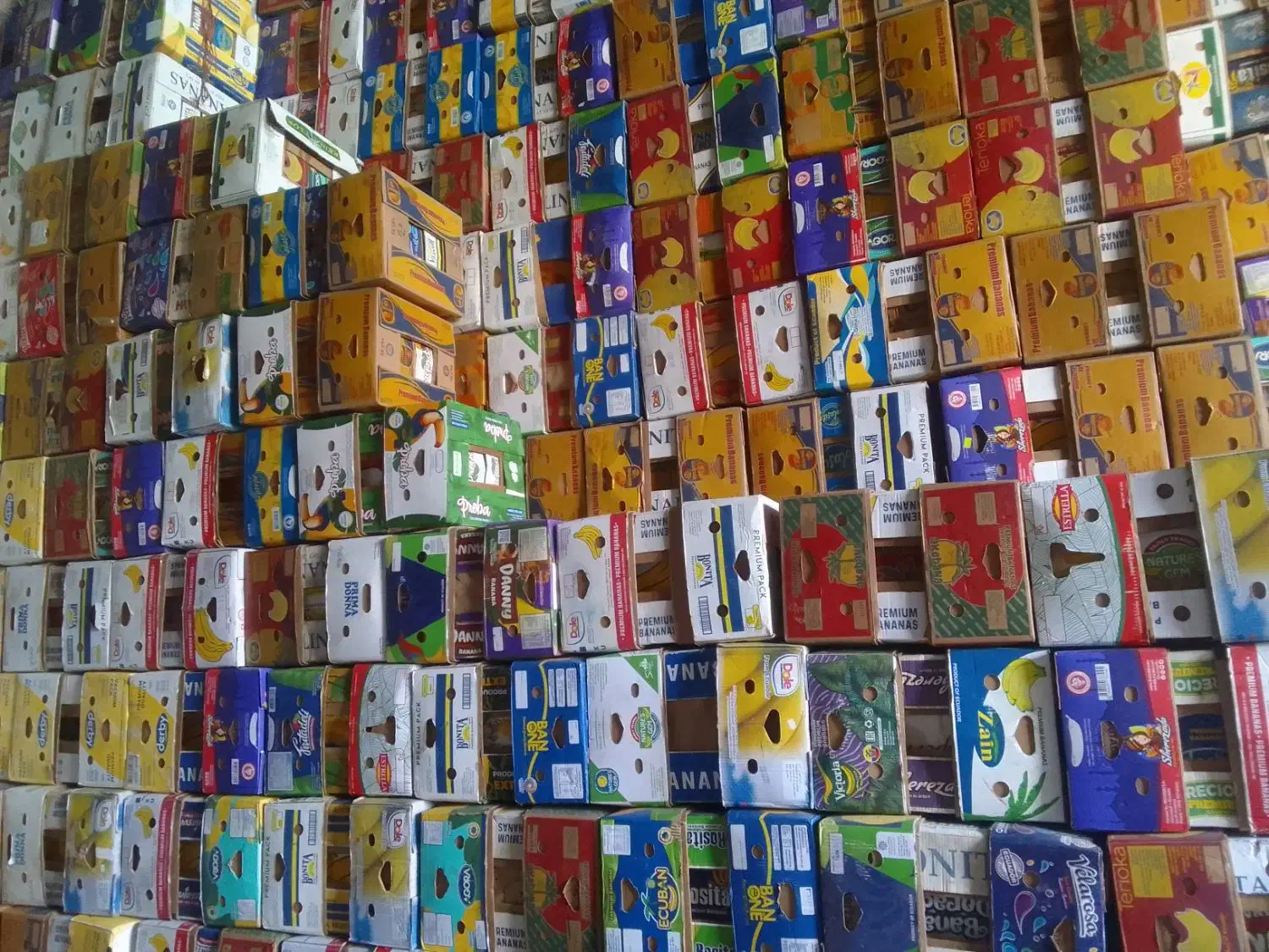 خرید و فروش کارتون موزی|عمده‌فروشی|اسلام‌شهر, شهرک امام حسین (میان آباد)|دیوار