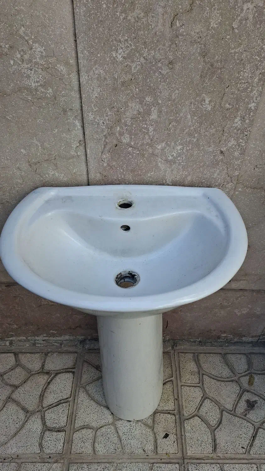 روشویی سفید سرویس بهداشتی کاملا سالم|لوازم سرویس بهداشتی|تهران, اوقاف|دیوار