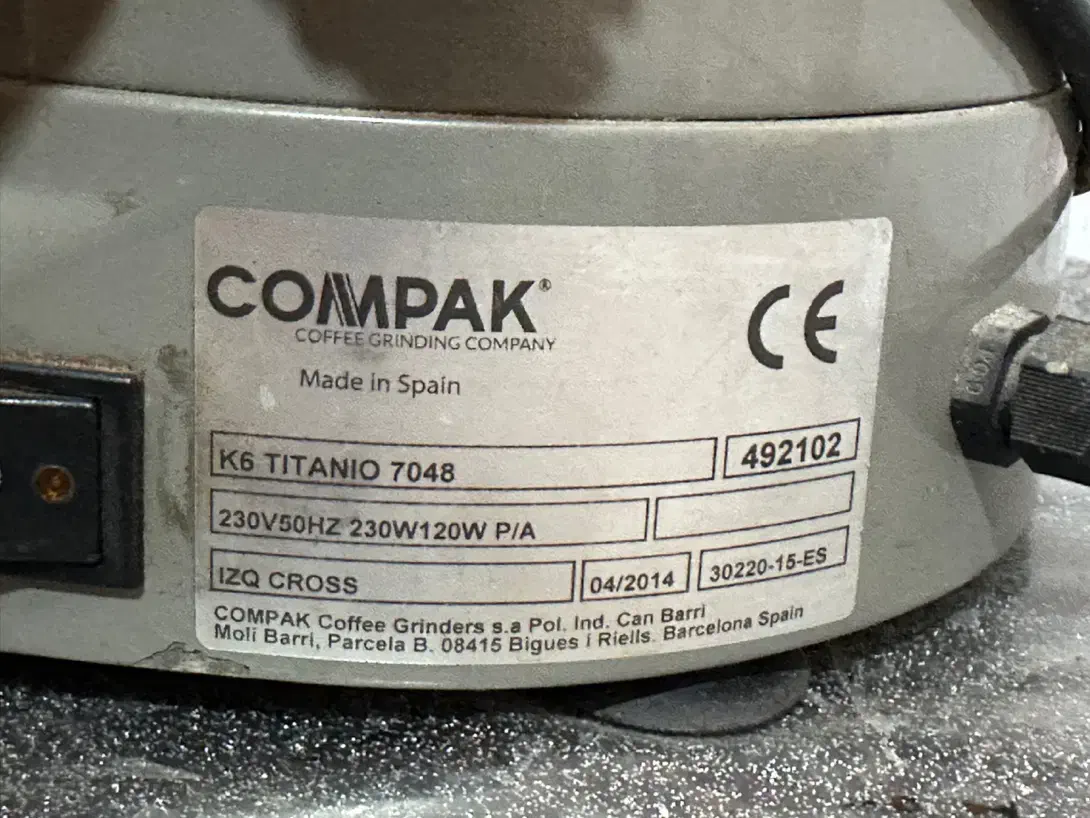 آسیاب قهوه اسپانیایی|سماور، چای‌ساز، قهوه‌ساز|کاشان, طاهرآباد|دیوار