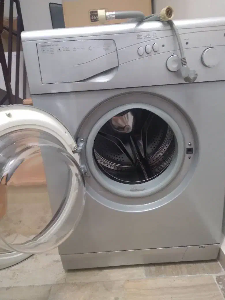 لباسشویی|ماشین لباسشویی و خشک‌کن لباس|اردبیل, |دیوار