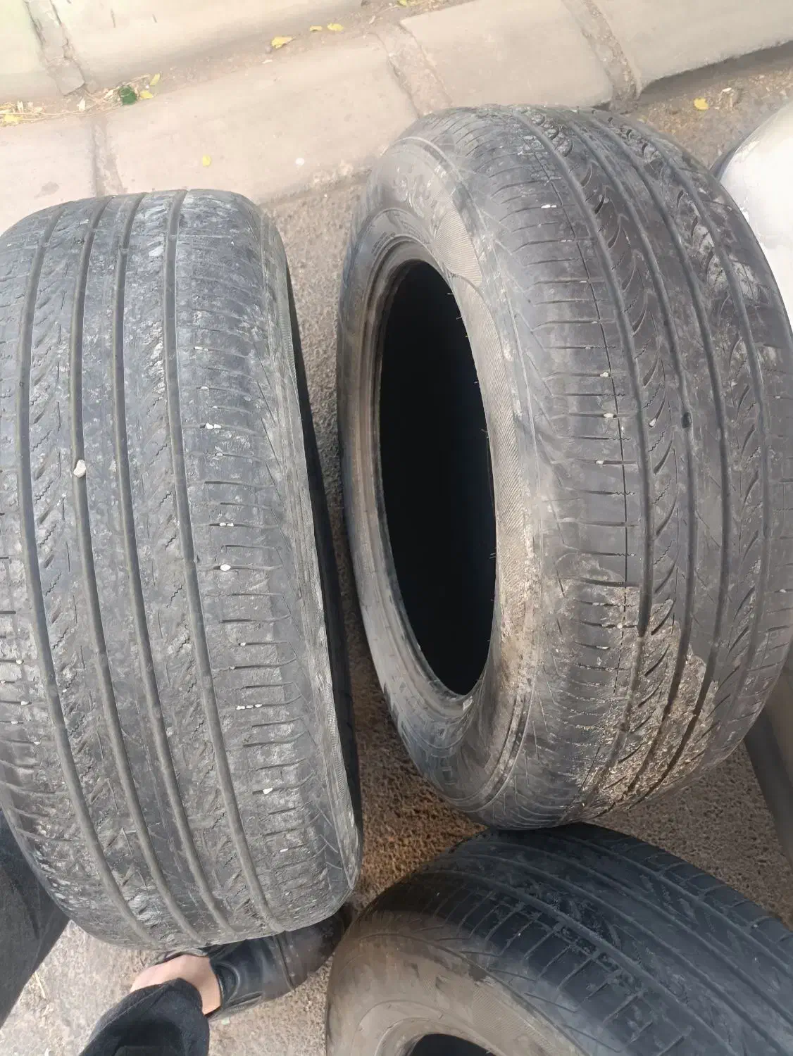 فروش چهار حلقه لاستیک خارجی 235*65*18|قطعات یدکی و لوازم جانبی|پرند, فاز ۴|دیوار