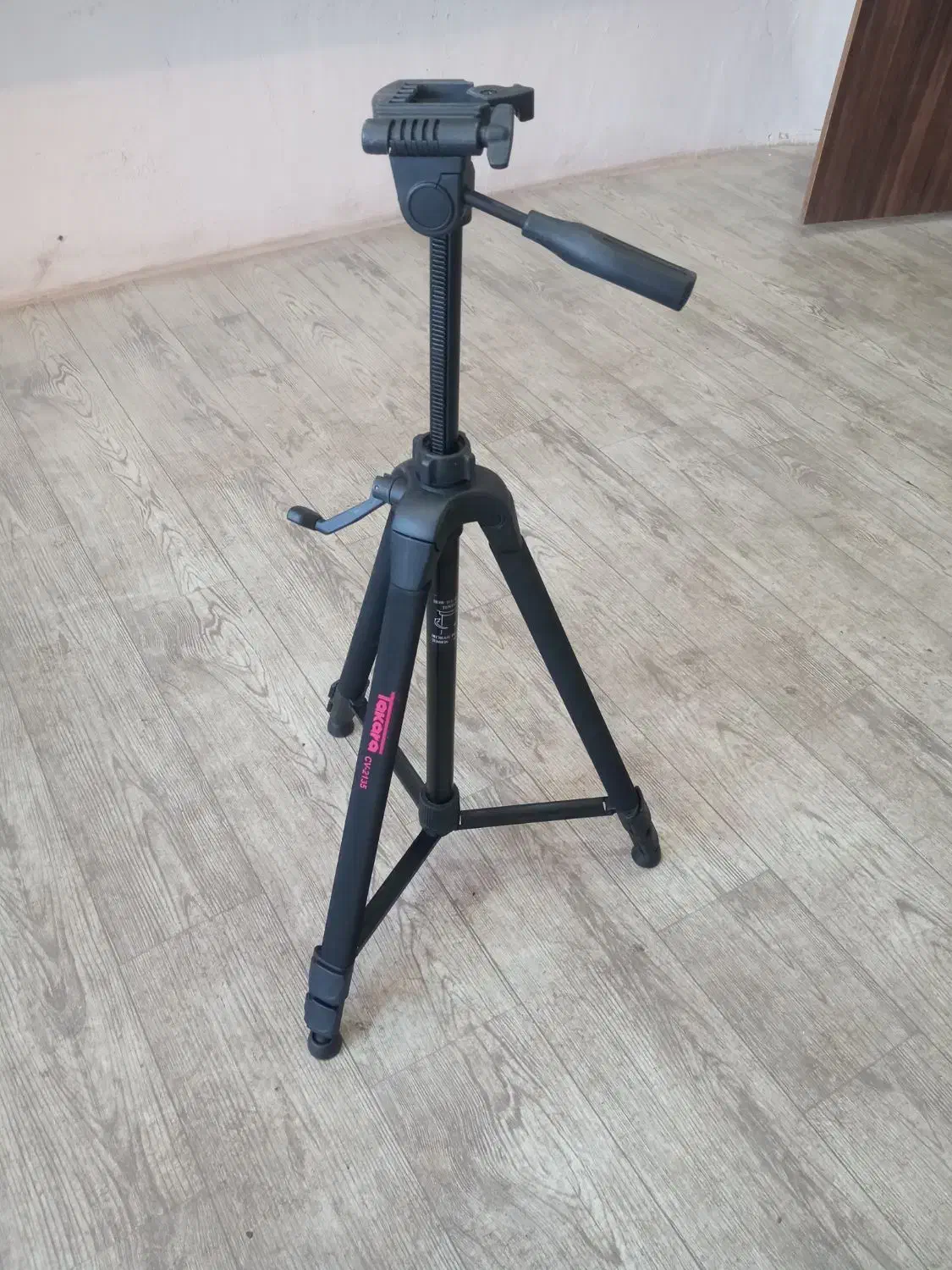 سه پایه عکاسی حرفه ای|دوربین عکاسی و فیلم‌برداری|مشهد, پنجتن|دیوار