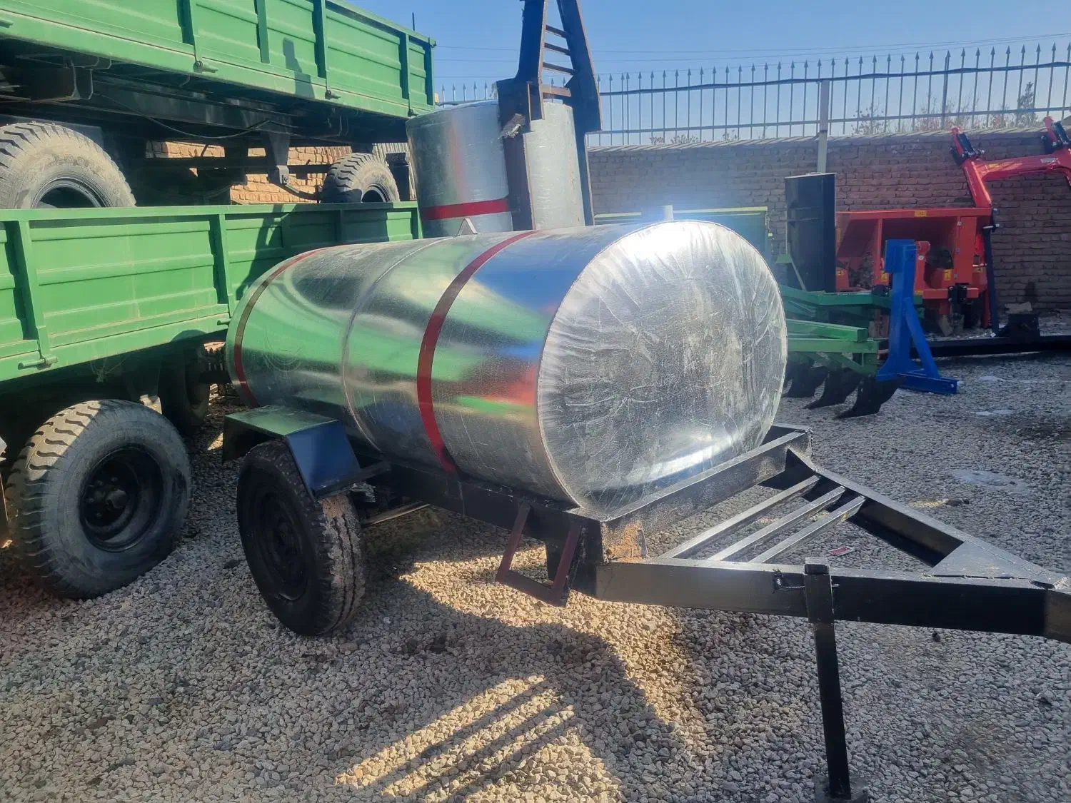 تانکرچرخ دار|ماشین‌آلات صنعتی|همدان, |دیوار