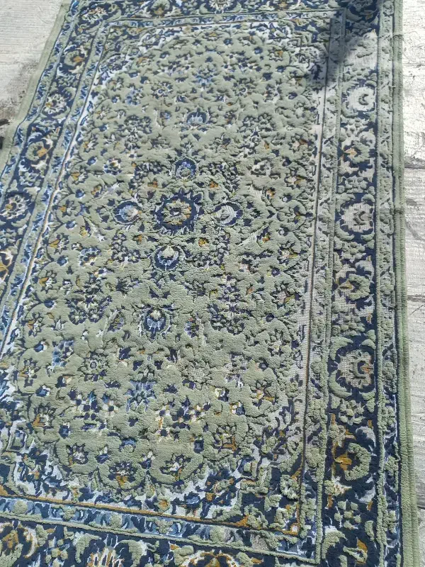 دو قالیچه|فرش|شیراز, میانرود|دیوار