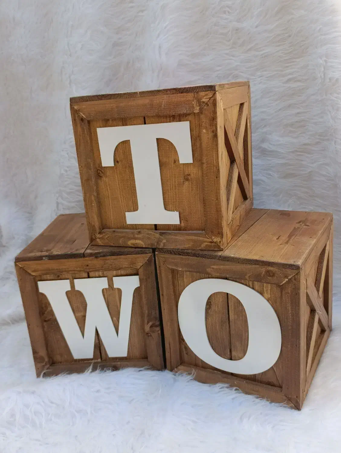 باکس چوبی|اسباب و اثاث بچه|ری, علایین|دیوار