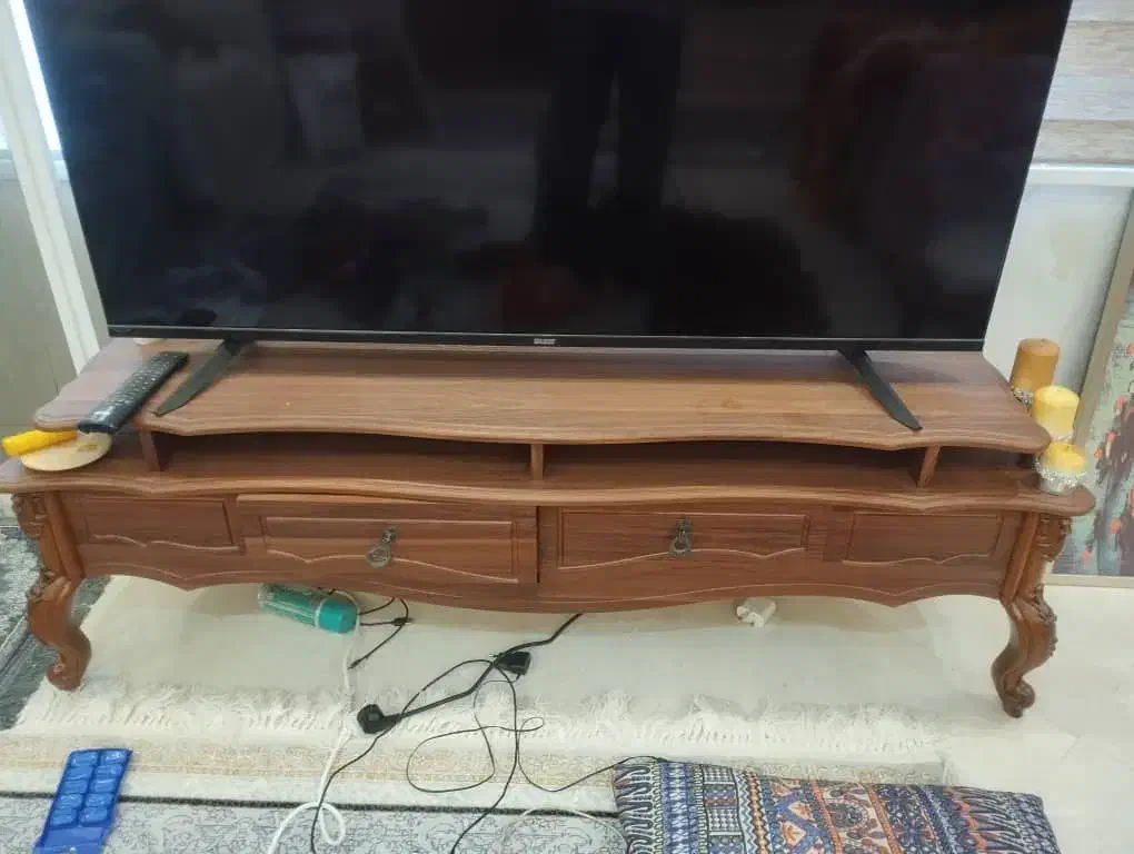 تلوزیون|تلویزیون و پروژکتور|زارچ, |دیوار