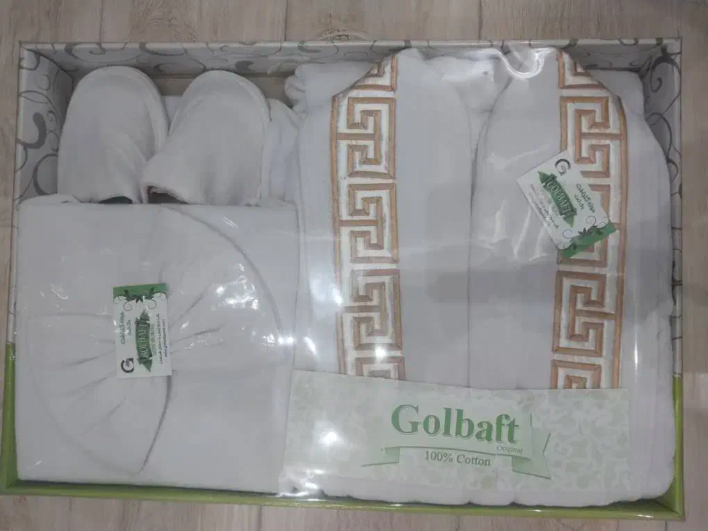 حوله تن پوش.|سفره، حوله، دستمال آشپزخانه|کلاچای, |دیوار